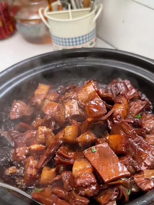 这道笋干焖五花肉太好吃了