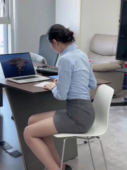 一碗超好吃的葱油拌面，做法一看就会！