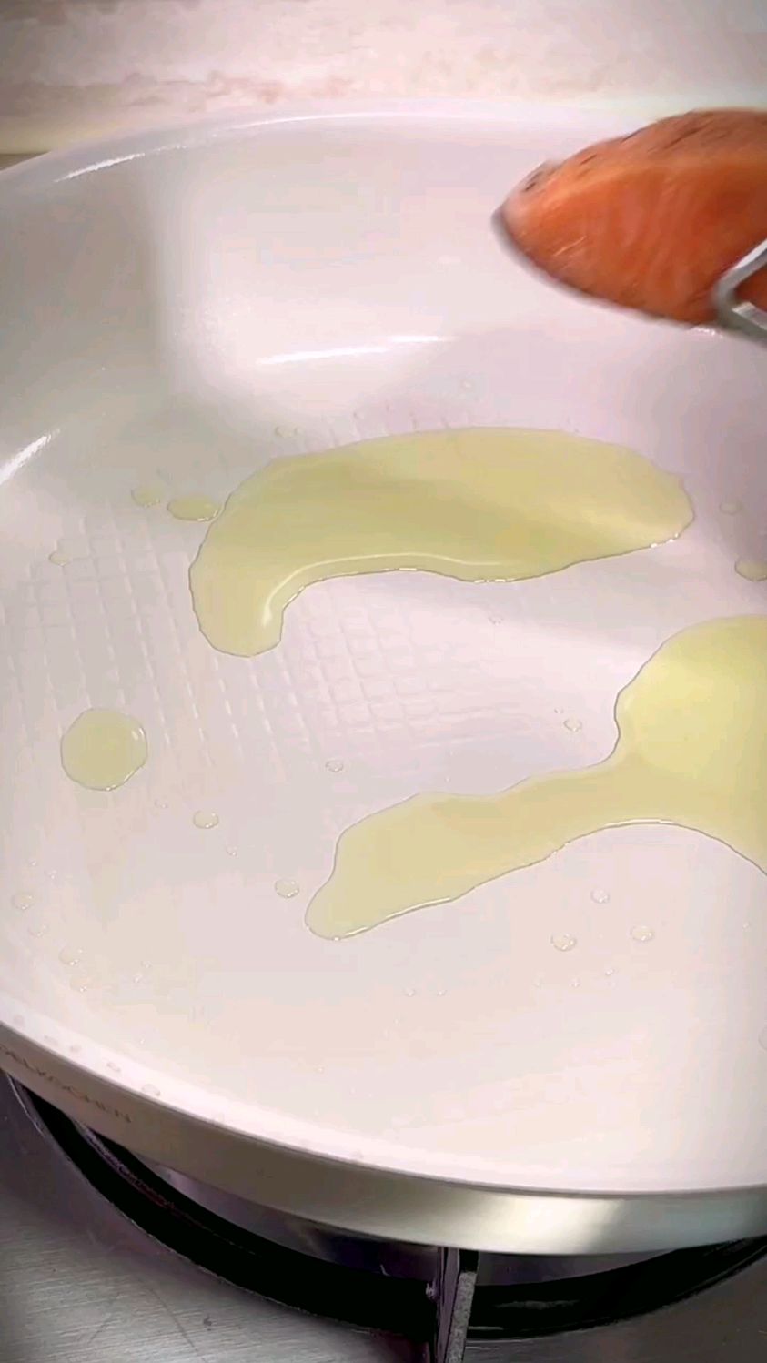 托斯塔纳三文鱼