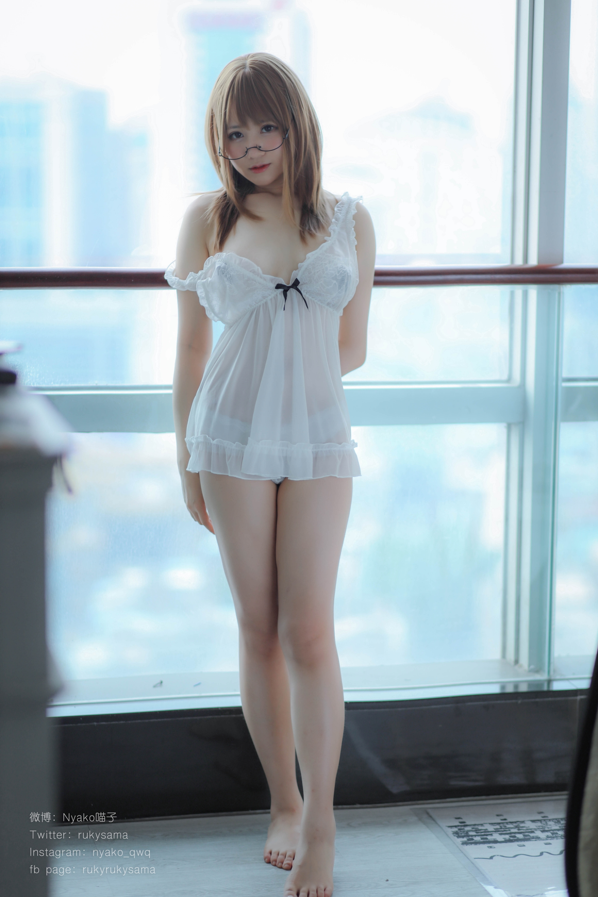 图片[86]-Nyako喵子 NO.017 – 誰も知らないの大人時間[130P+5V649M]-六色网