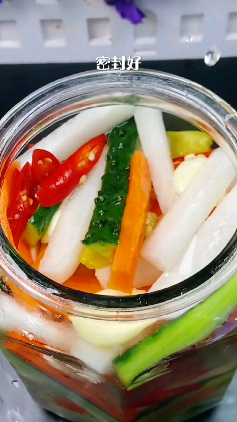 这样做的泡椒泡菜清脆爽口