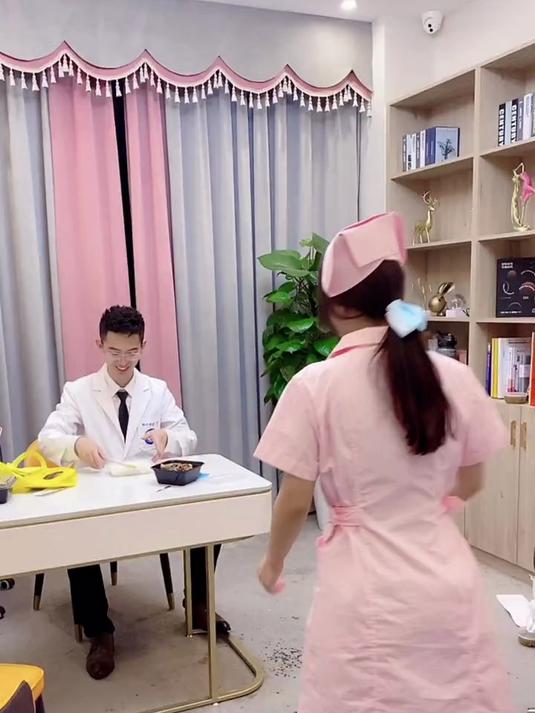 习惯的不仅仅是凉饭凉菜,也是忙碌的每一天,但我不后悔