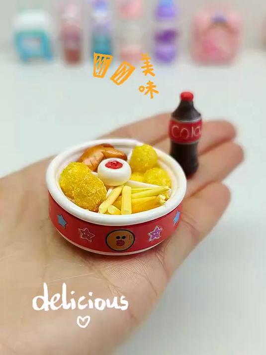 粘土捏炸鸡薯条拼盘，希望我们都能狂吃不月半