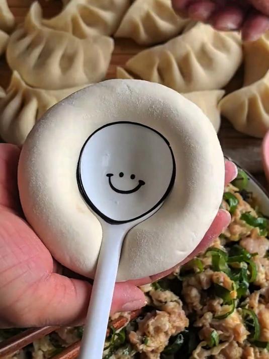 一看就会的花样包子包法