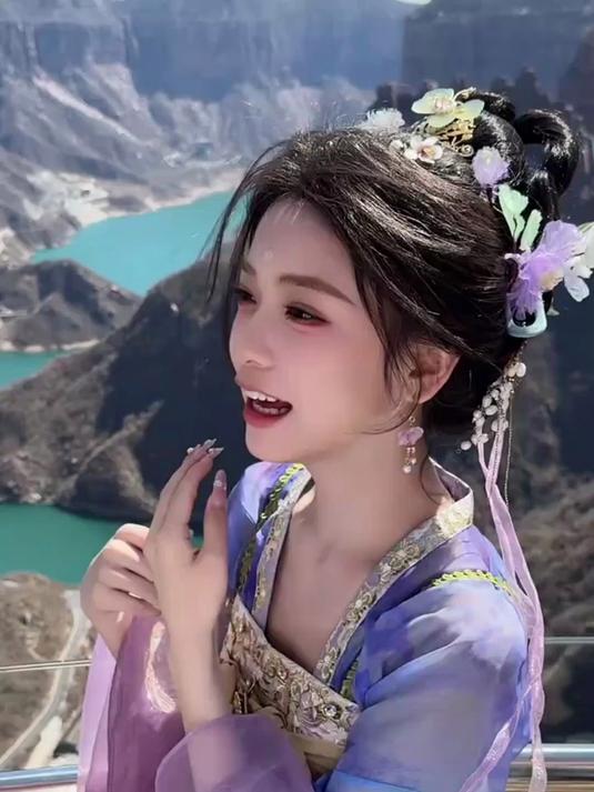 龙虾：我把你们当兄弟 你却把我当老婆
