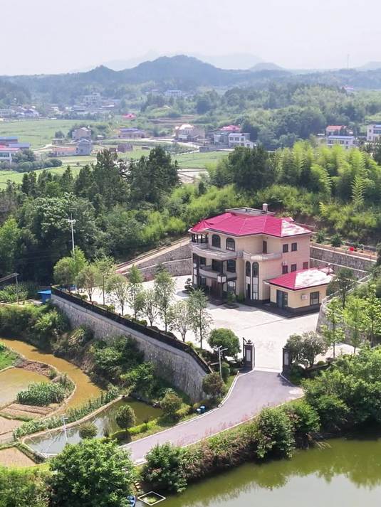 农村庭院+小鱼塘,这才是真正的诗与远方