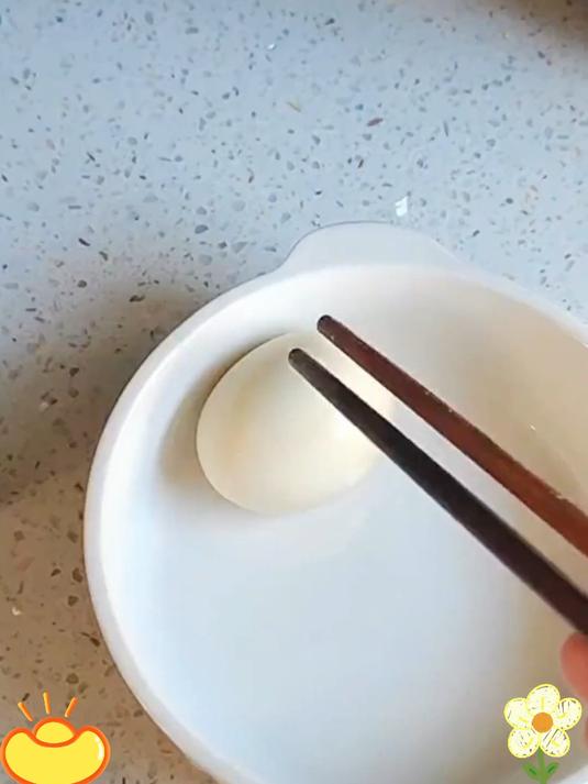 蟹黄味的麻酱鸡蛋简直不要太好吃天津人早餐桌上必备下饭神器