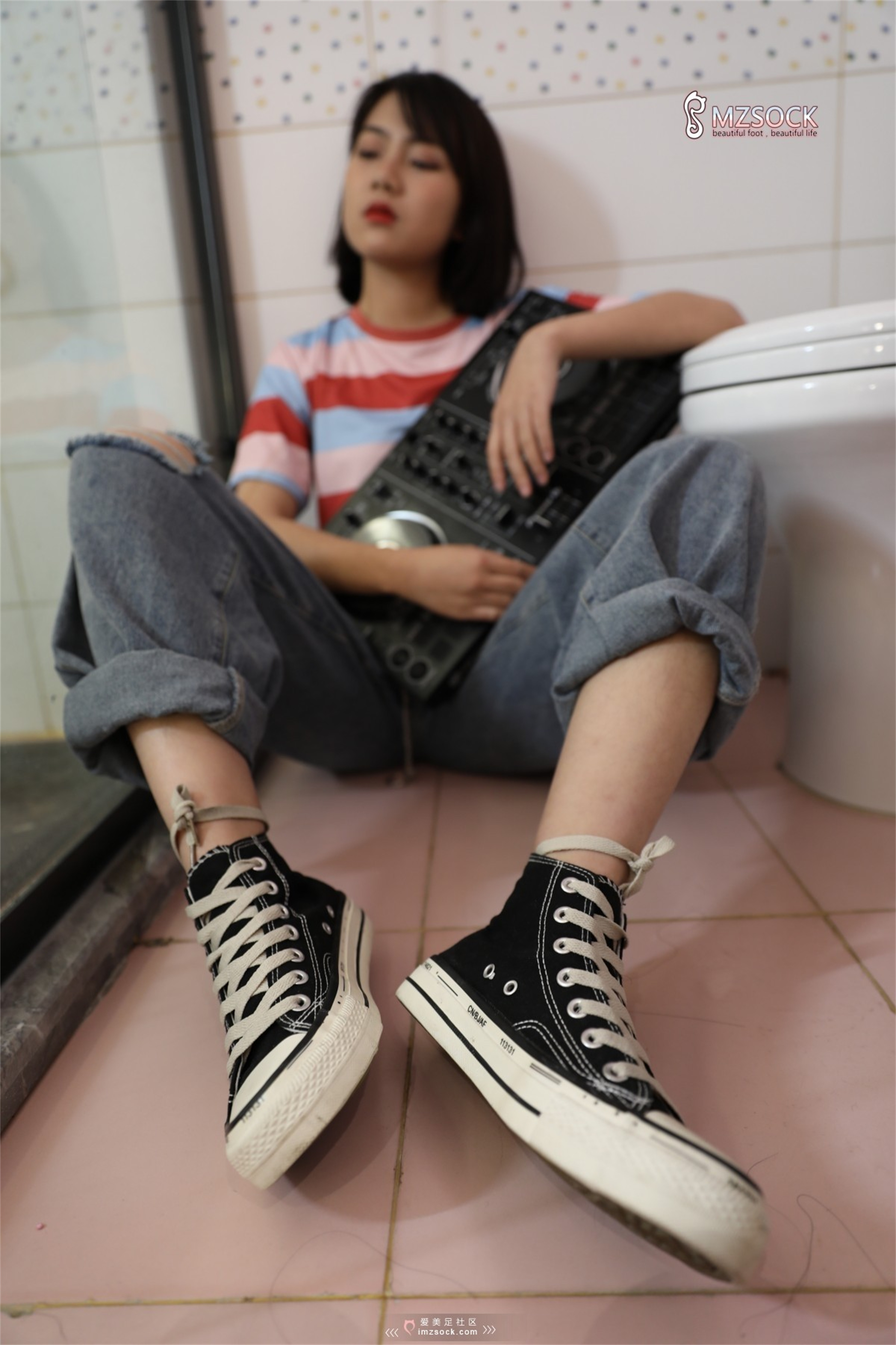 图片[17]-[MZSOCK]爱美足 NO.086 婷婷[90P164M]-六色网