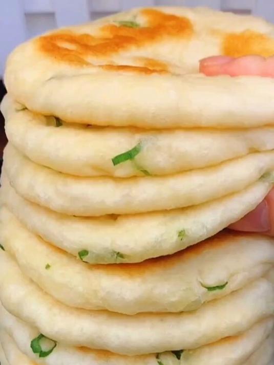 东北最有名的十五种早餐饼做法，学会了你也是面点师