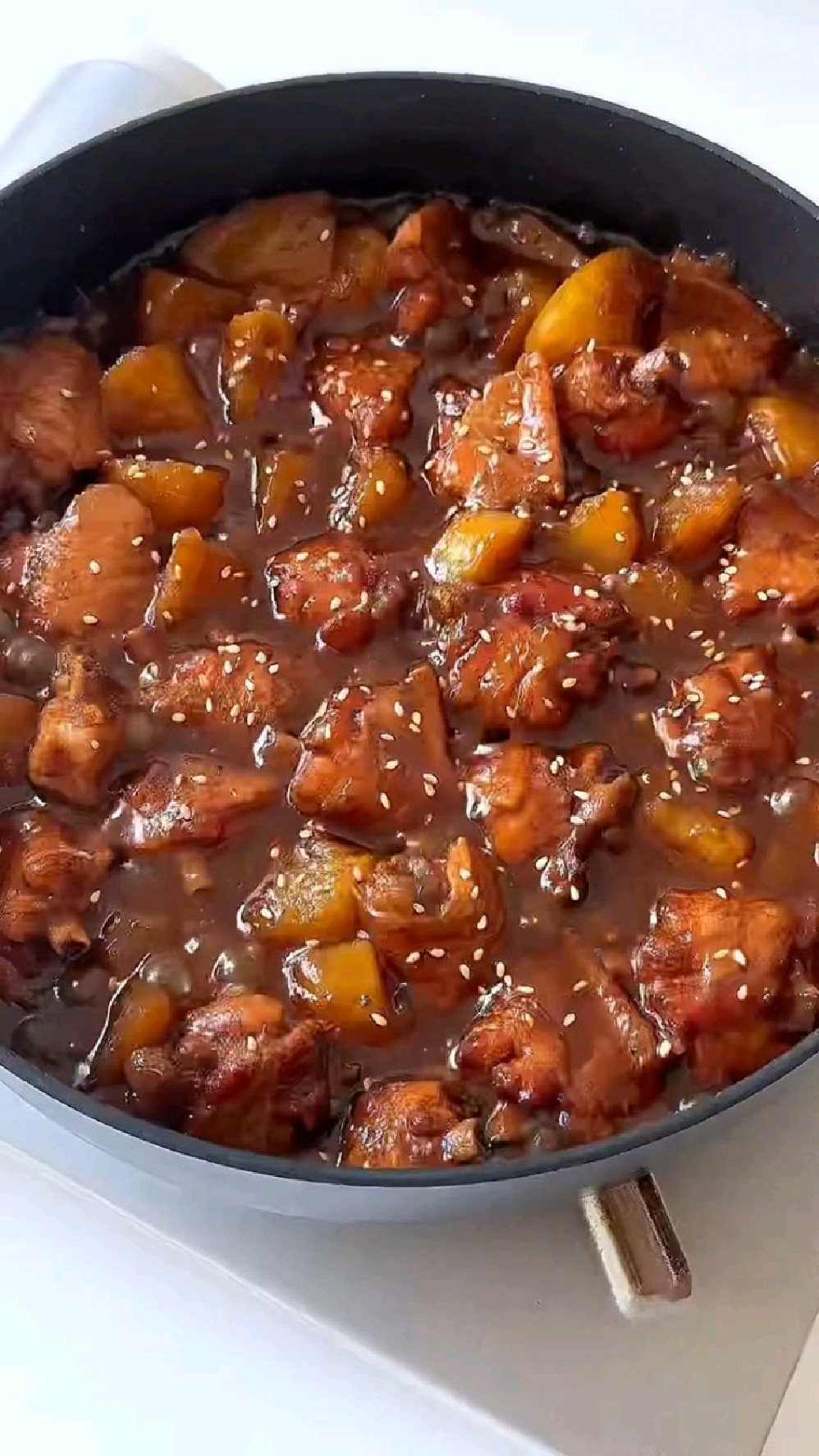 土豆鸡翅煲的做法