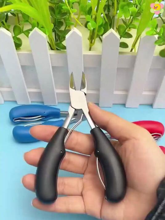 指甲长肉里怎么办？试试这款鹰嘴钳，防滑设计，轻松修剪！