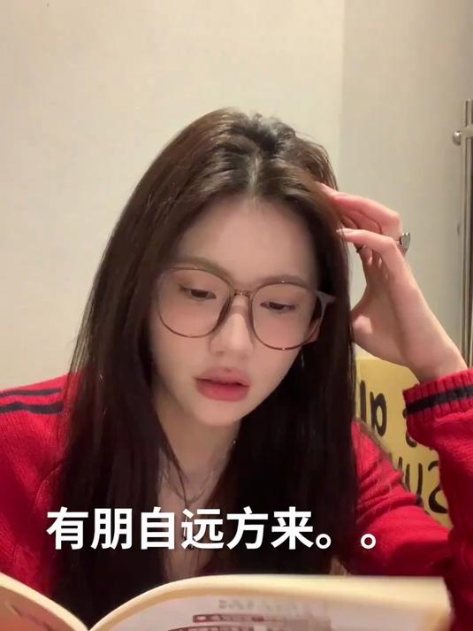 闺,祝你装日快乐。