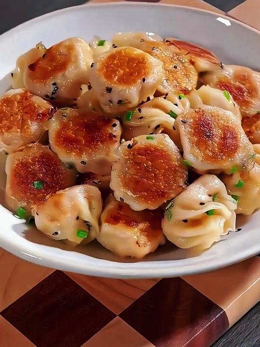 你吃过皇家小虎拇指生煎包吗?幸福感爆棚