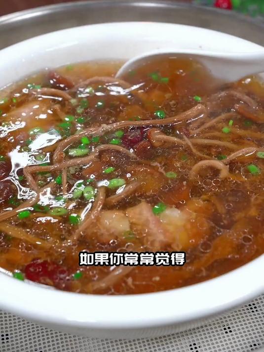 养生汤新搭配:茶树菇排骨汤+枸杞更滋补