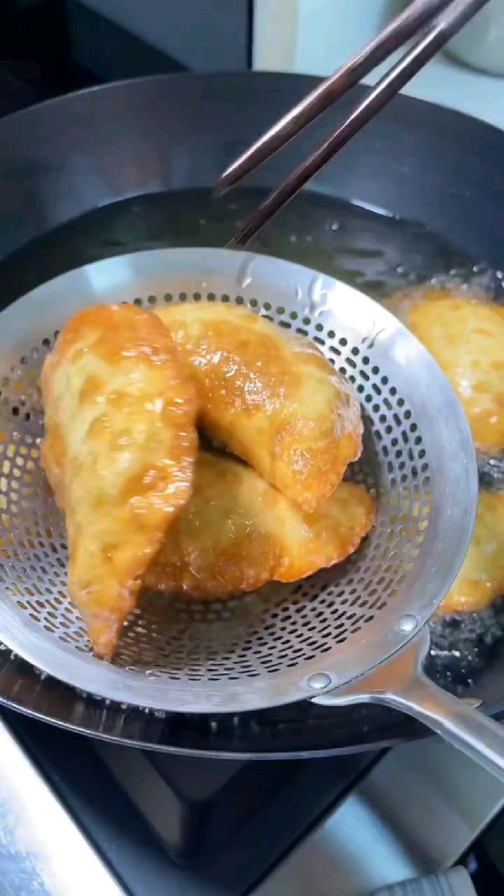 皮薄馅儿多的,炸菜饺儿你学会了吗