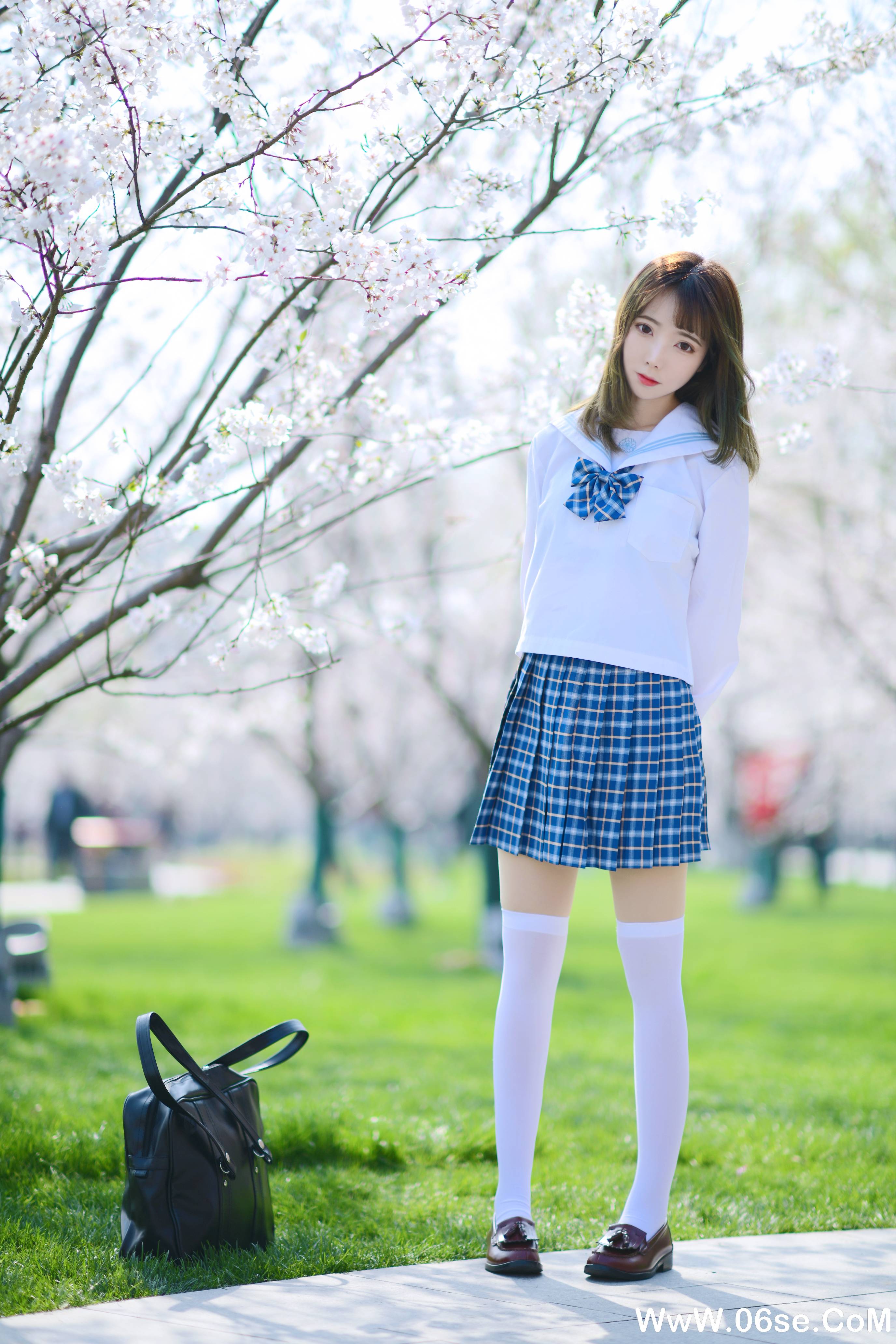 图片[12]-Fushii_海堂 NO.010 — 樱花树下[41P266M]-六色网