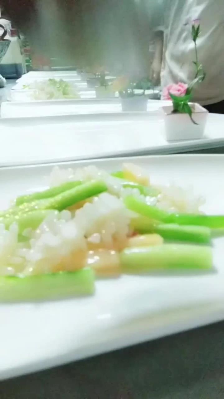 你的菜换季了吗?此菜名字你取!(目鱼花,哈密瓜,黄瓜