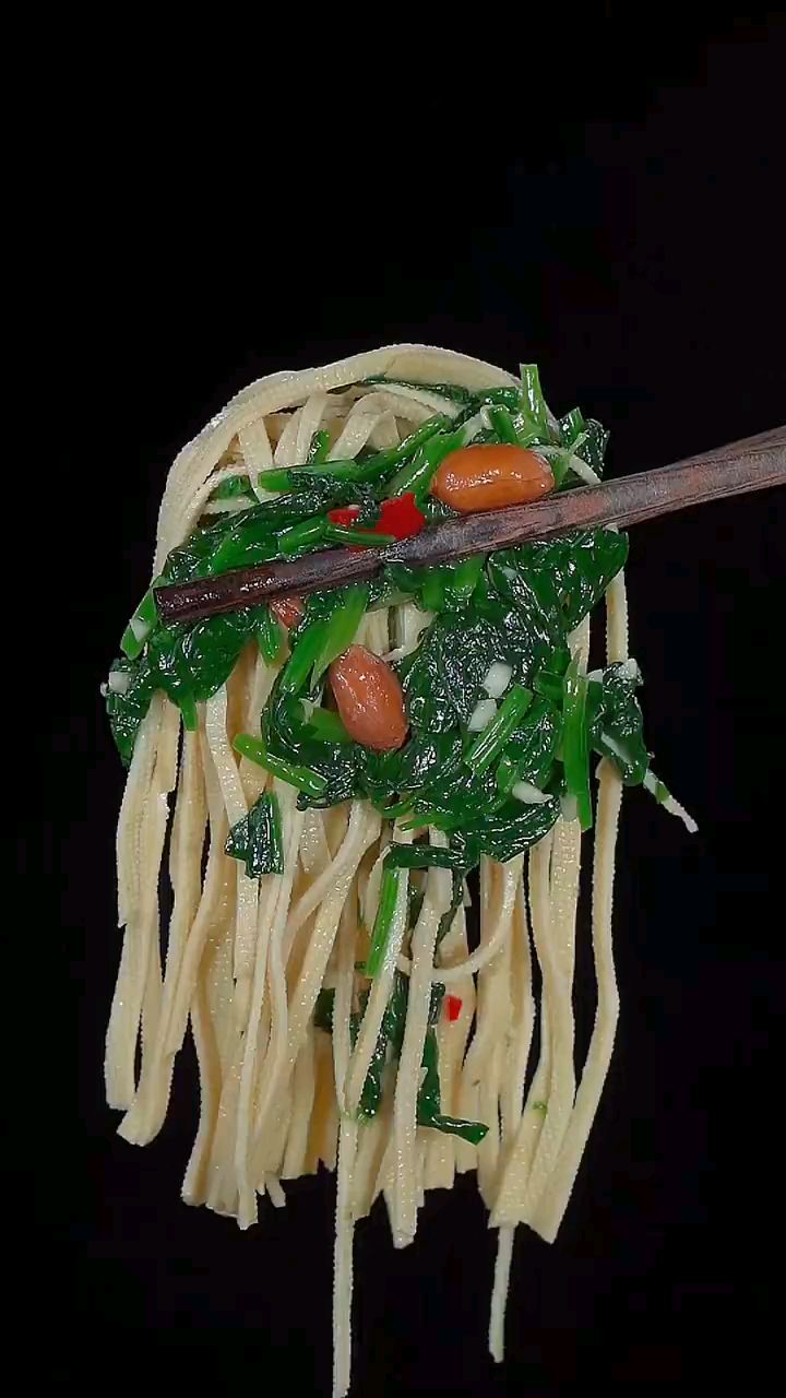 菠菜拌豆皮(千张)