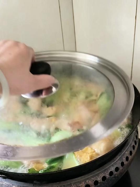 #马年环球过新年##新大陆计划#江浙老底子年味：咸菜年糕炖豆腐，越炖越富，步步登高，暖透团