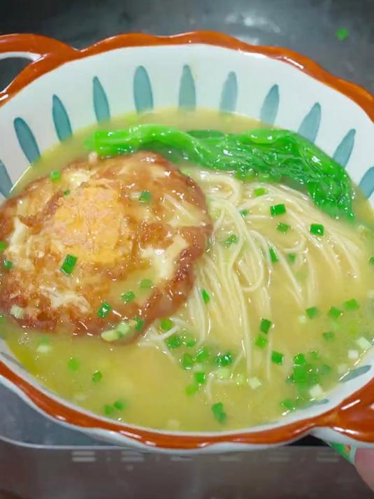 孩子爱吃的鸡汤面