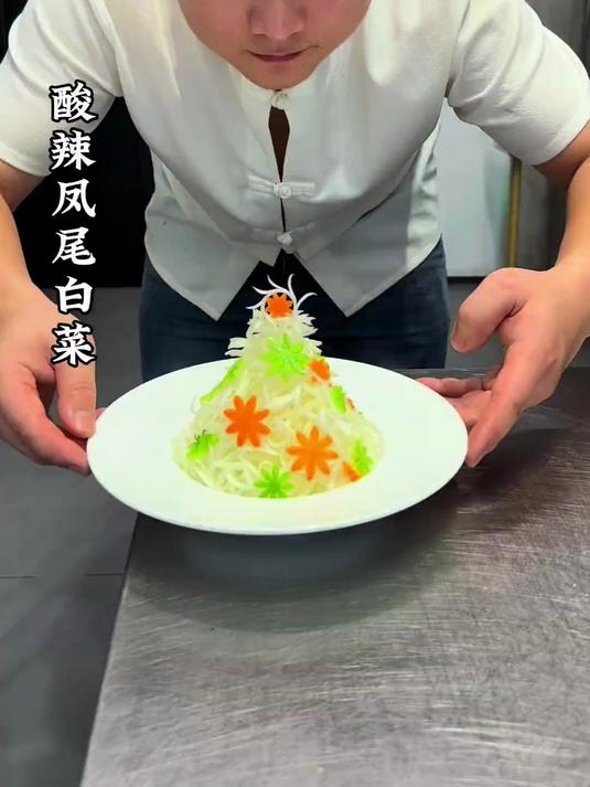 娃娃菜搭配西湖胡萝卜也能做出创意美食 做法简单 造型独特