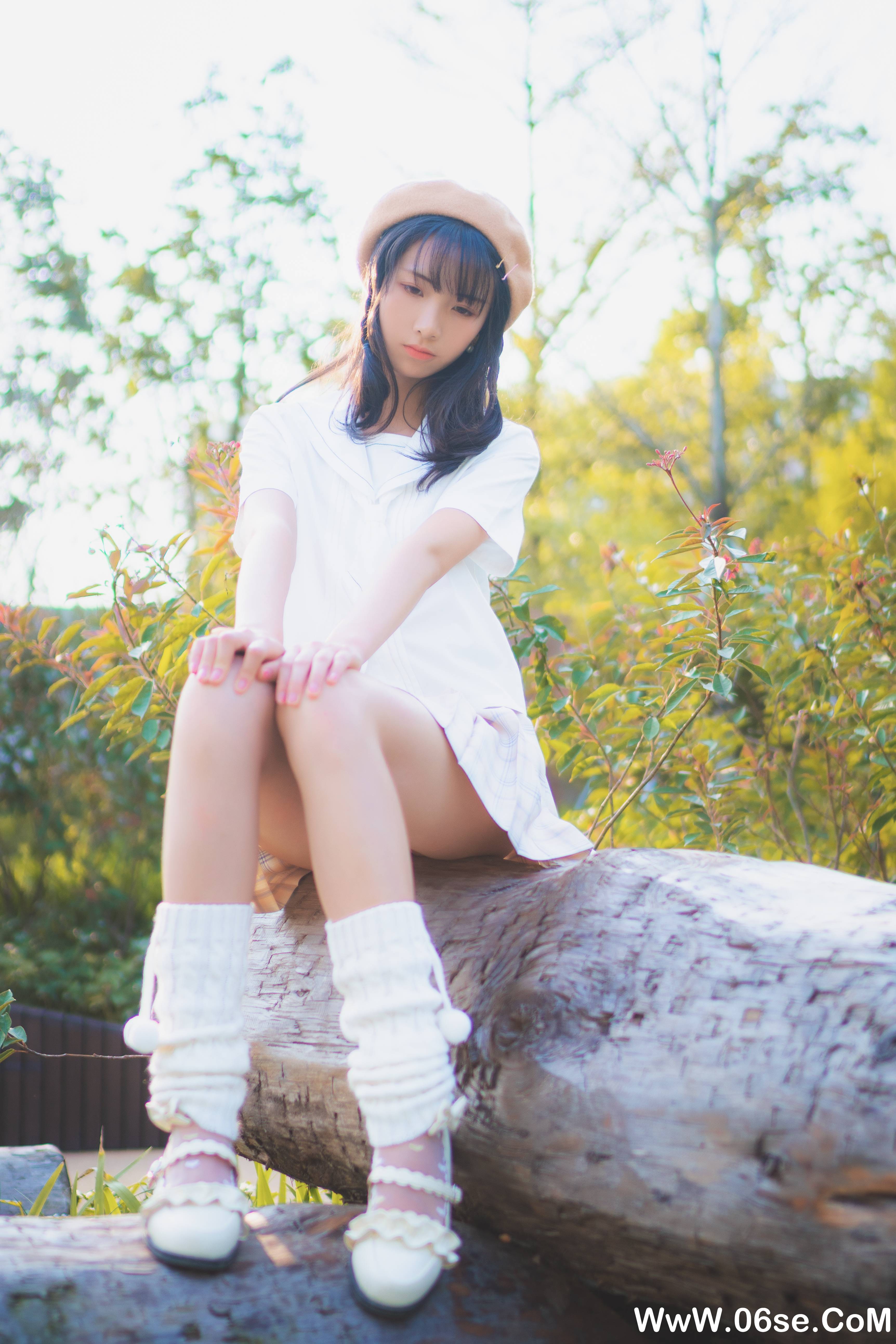 图片[28]-西瓜少女 NO.001 – 白云森林[39P+408M]-六色网