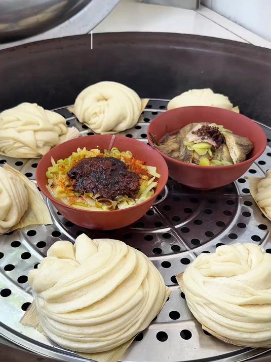 不用隔夜也能炒出入味儿蒜薹和干煸芸豆的详细做法