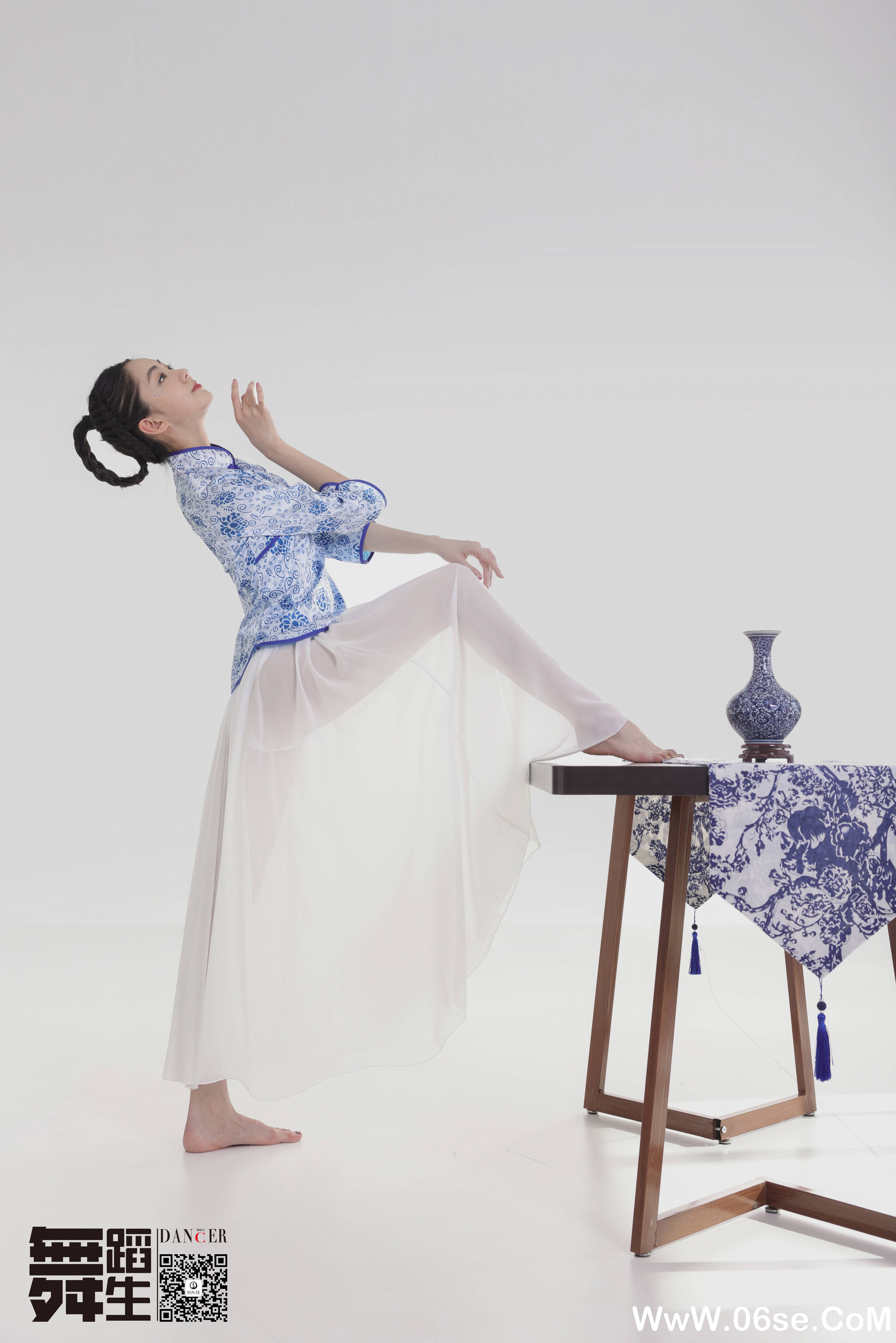 图片[42]-[GALLI嘉丽]舞蹈生日记 104 – 青花瓷 韩玉彤[43P397M]-六色网