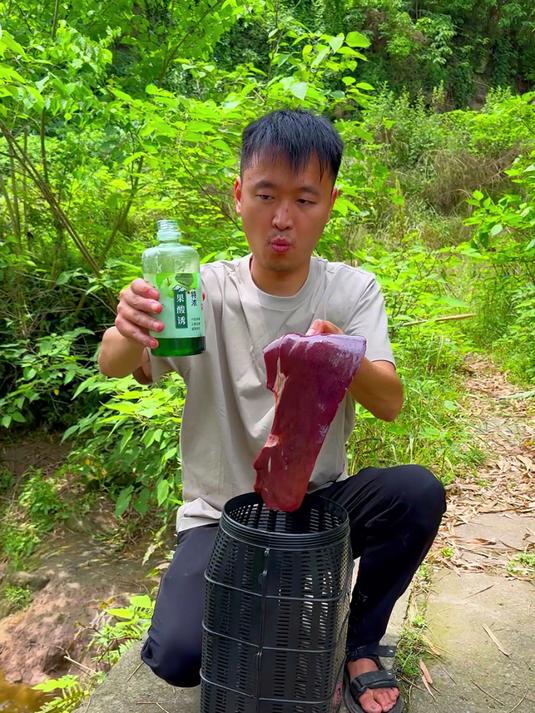 今天下大鱼笼去抓鱼