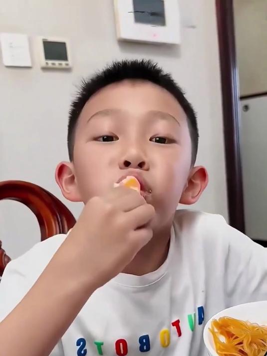 超大黑虎虾!清蒸就鲜,吃货必?
