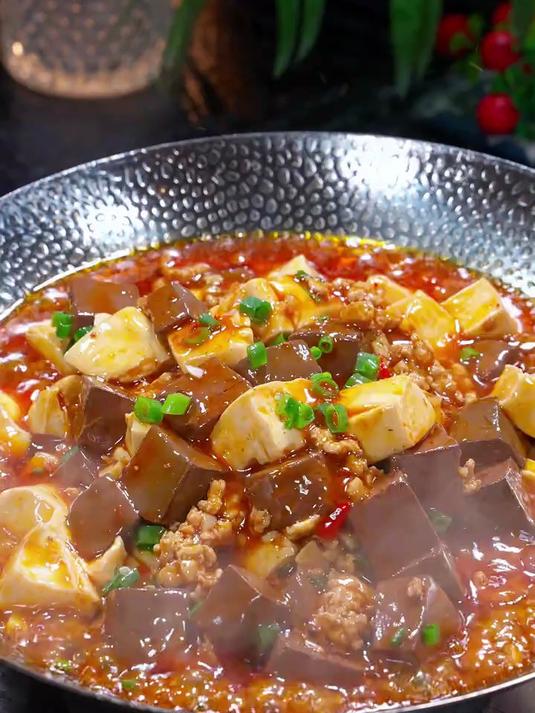 热气腾腾的家常麻婆豆腐
