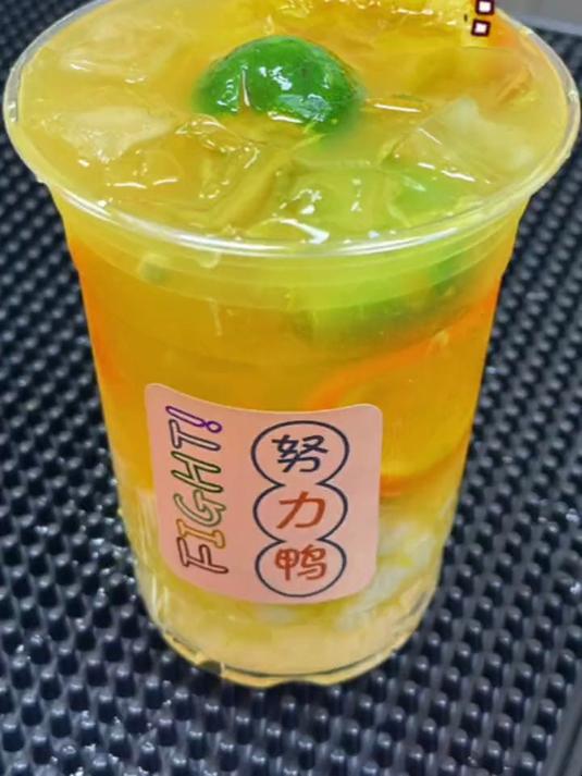 天气开始升温啦～那就来一杯清凉爽口的甘露“橙橙”叭!