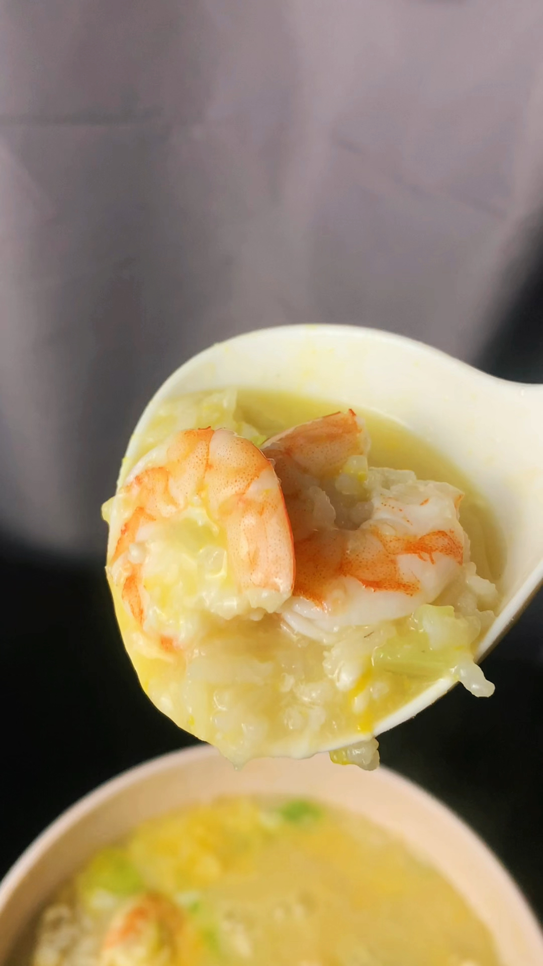 虾粥这样煮超级好吃 虾的鲜味全部提炼出来