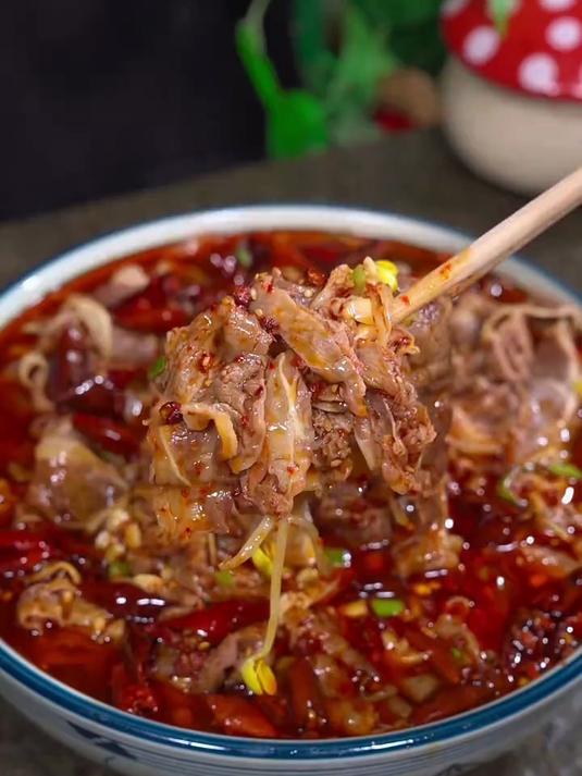 肥牛新吃法，麻辣过瘾，特别下饭