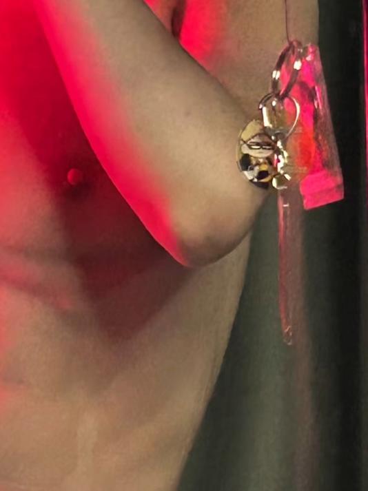 没想到我158也能穿到那么合身的肌肉衣