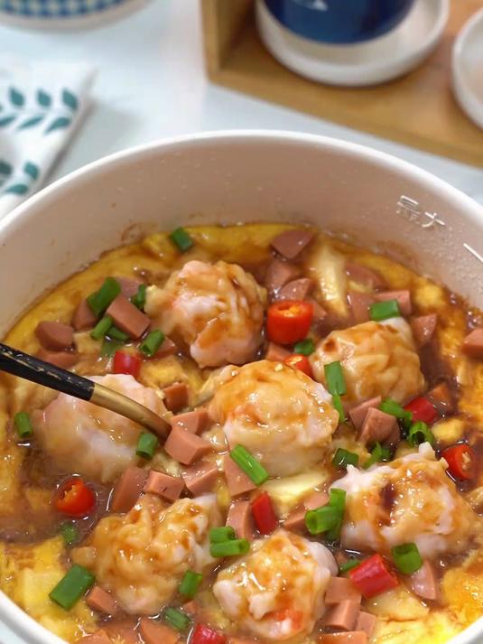 超下饭的虾滑鸡蛋豆腐煲！