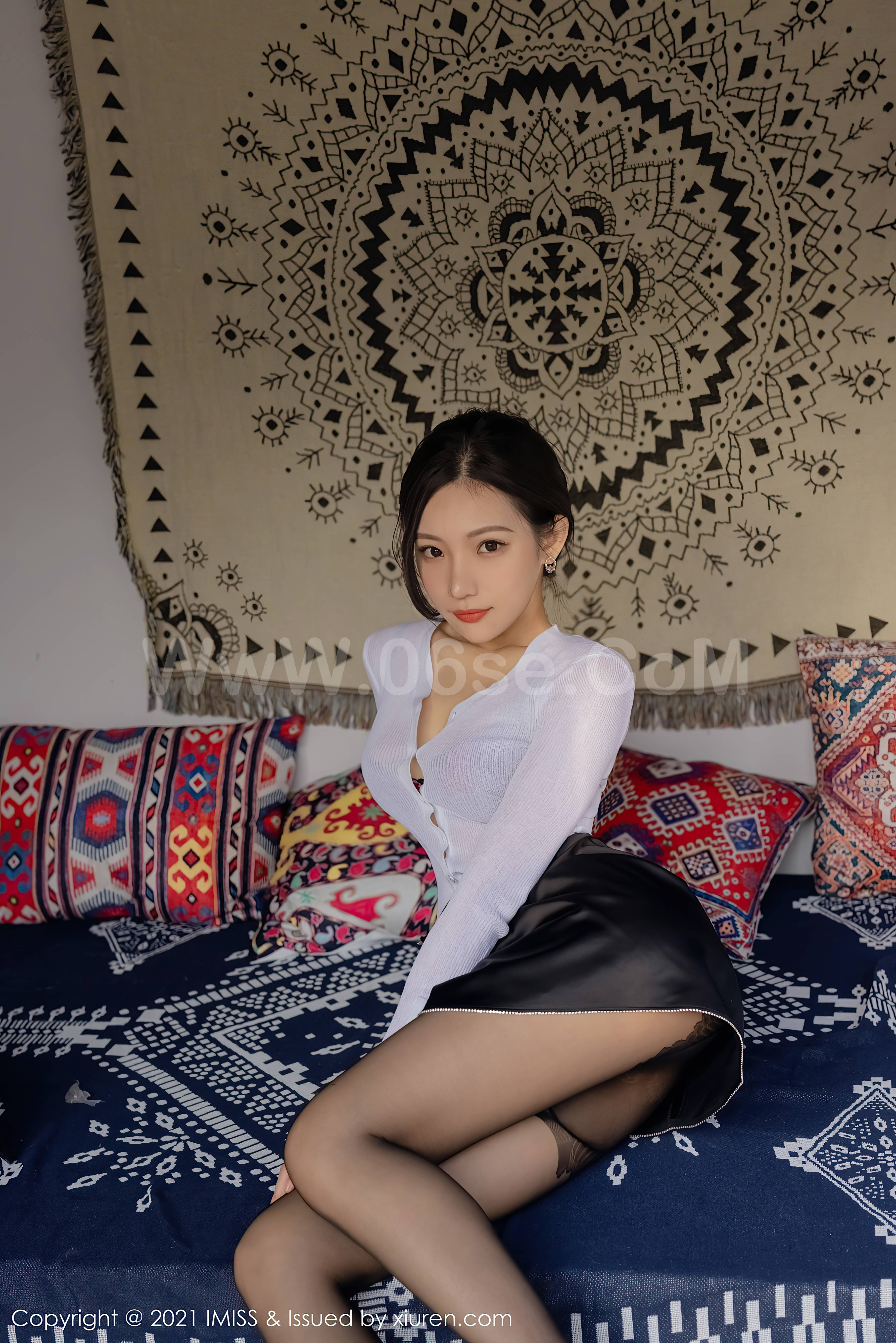 图片[4]-IMISS Vol.562 Xiao Hu Li (小狐狸Kathryn)-六色网