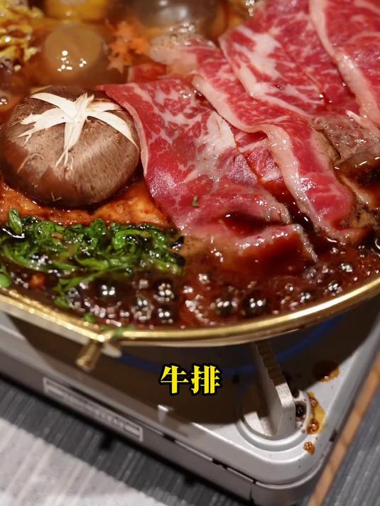 好想找人一起把这家菜单上的都点一遍 海胆冰淇淋