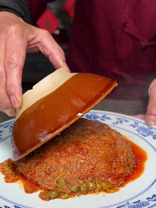 鸡肉片还能做粉蒸,麻辣鲜香回甜,黎叔的这道粉蒸鸡片安逸惨了