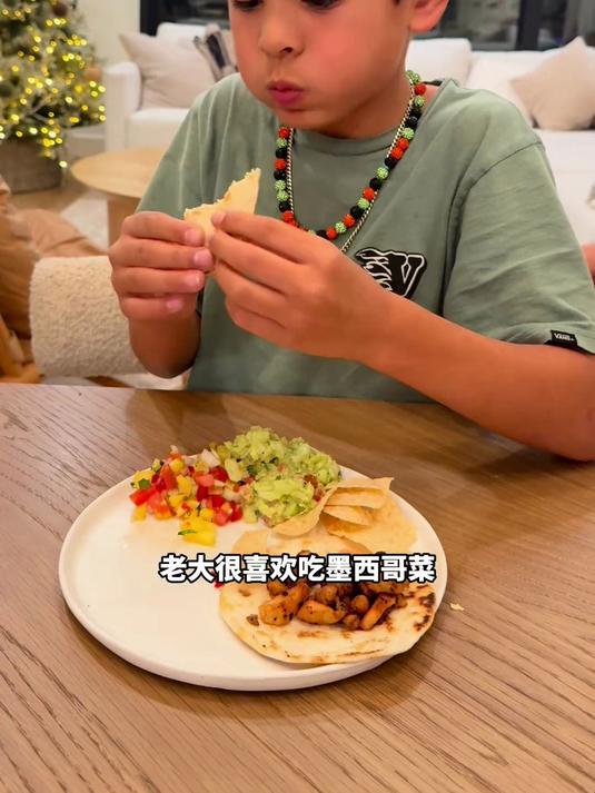 在加州长大的孩子们没有几个不喜欢吃墨西哥菜的