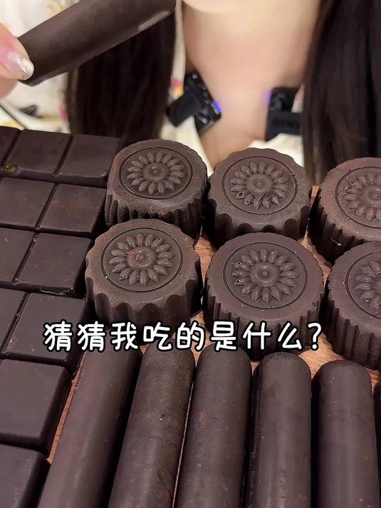 迪拜夹心巧克力测评：真有传说中 “一口千金” 的丝滑？