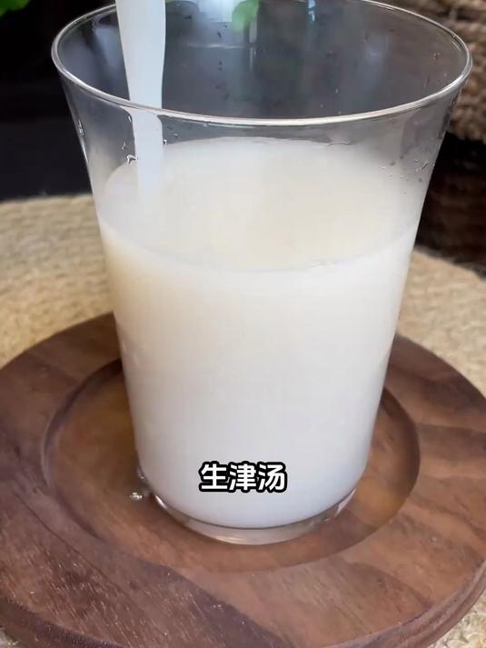 润肺养肺!莲藕雪梨饮,秋冬干燥必备