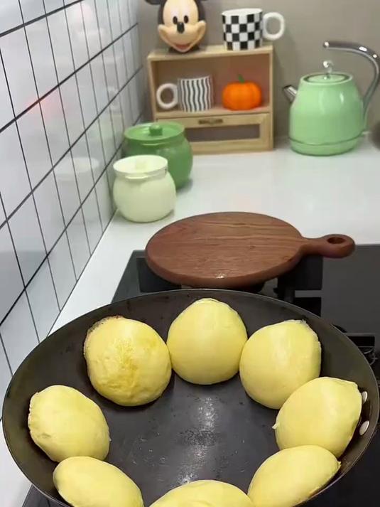 锅贴大饼的做法