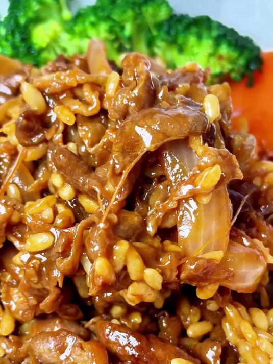 吉野家同款肥牛饭,孩子特别爱吃,做法超级简单