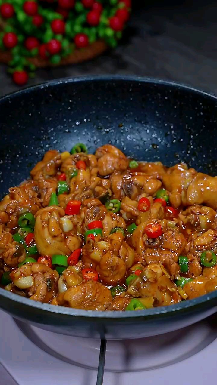 鸡腿这样做香辣好吃