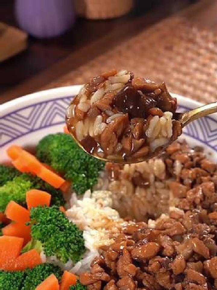 新手小白一学就会的香菇鸡肉饭,做法也太简单了吧