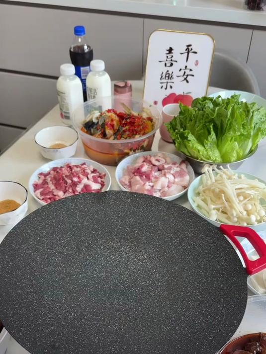 烤肉盘电烤盘家用电烧烤炉室内无烟不粘多功能烤肉锅烤肉机