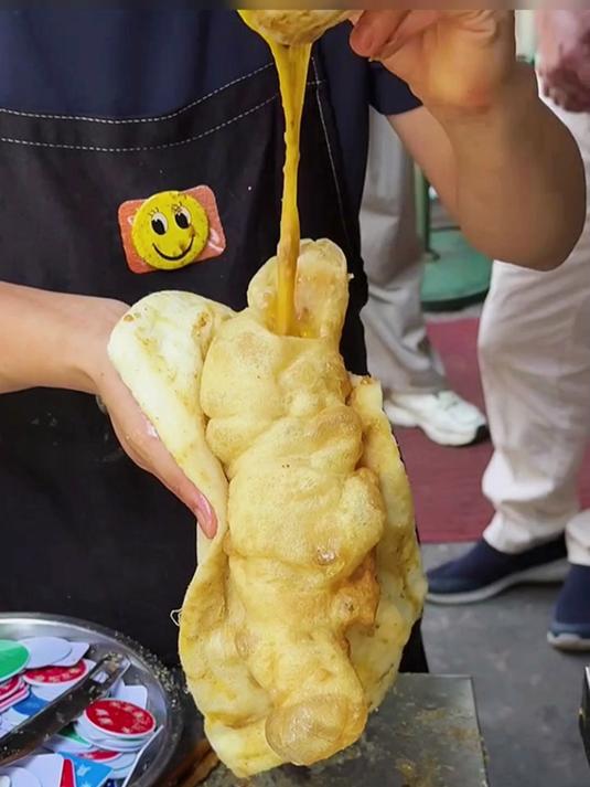 瞬间封神的鸡蛋灌油条做法
