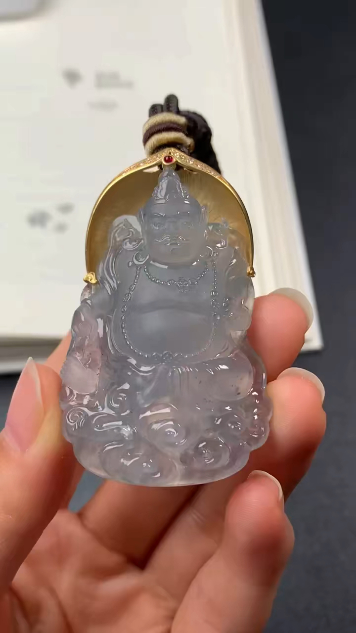 黄财神冰乌鸡黄财神,立体精雕18k金重金镶嵌,饱满厚装,尺寸55.9-35.2-15.4m