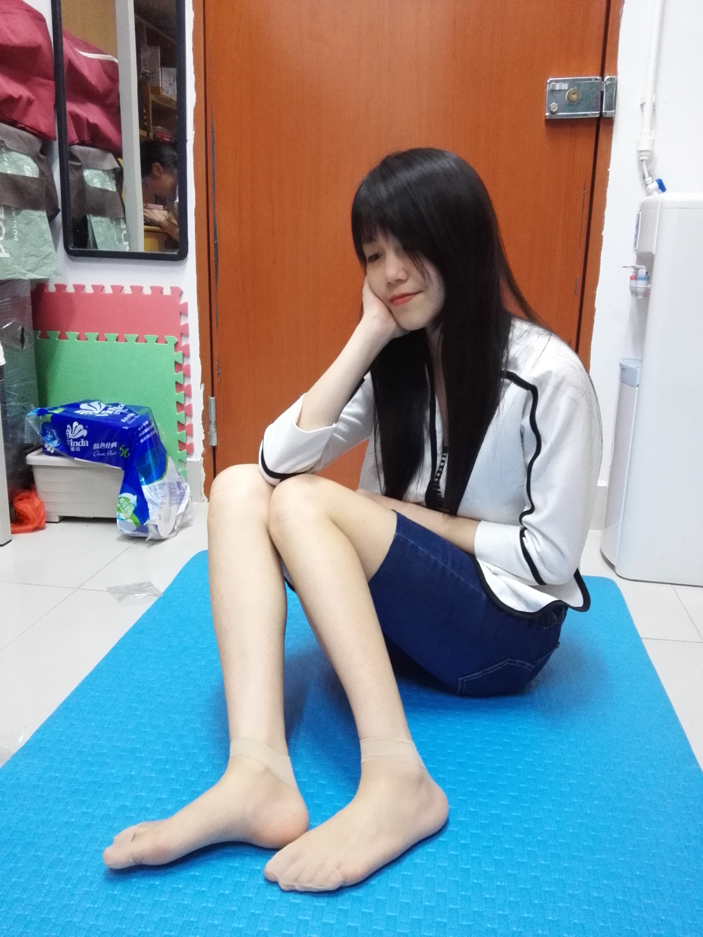 图片[15]-学妹校园寝室短丝系列011期 红萍[71P123M]-六色网